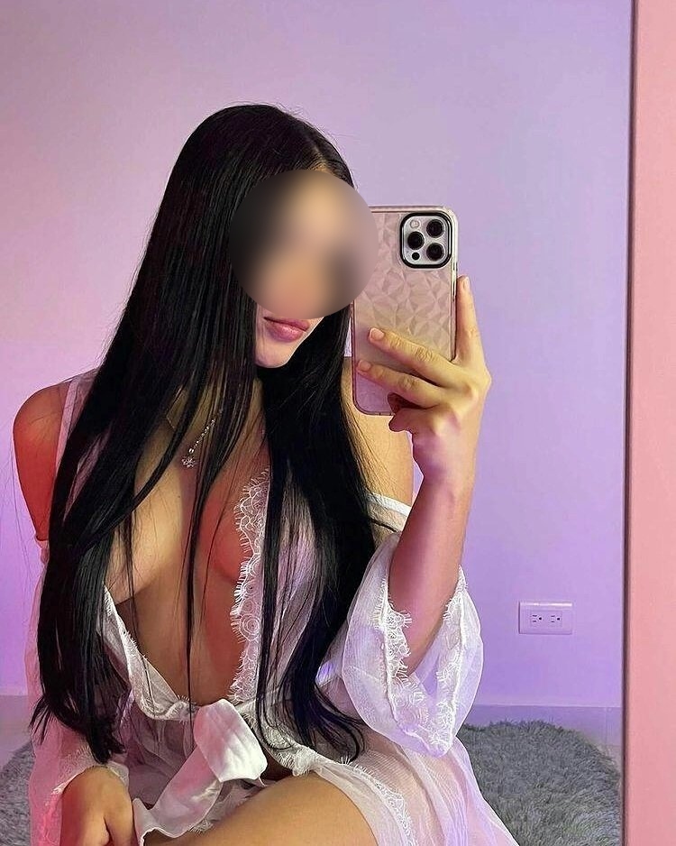 Mia