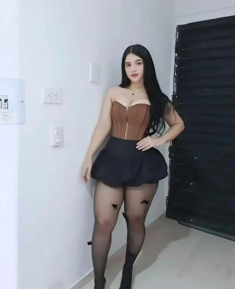Ashley 