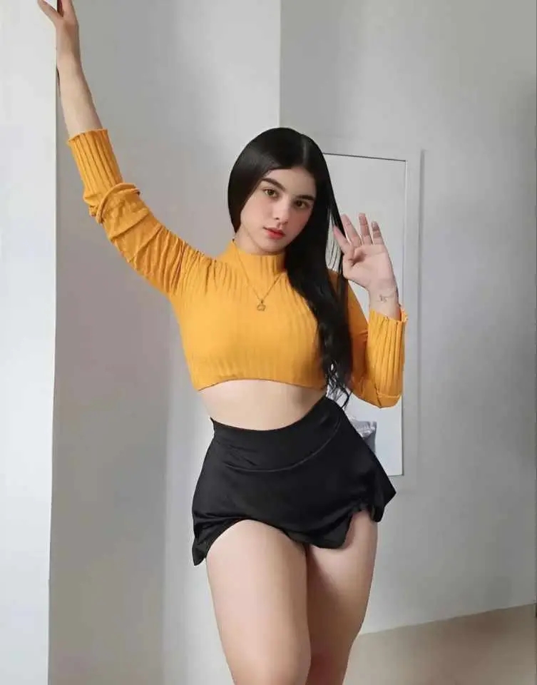 Marinita super culona hermosa xcx